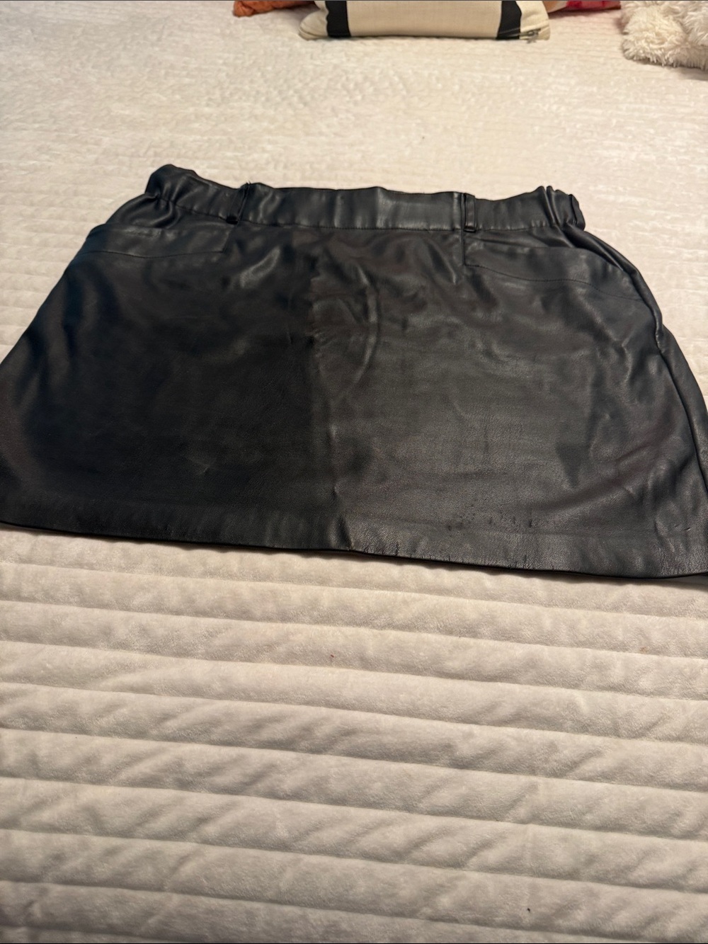 Laundry By Shelli Segal Black Faux Leather Mini Skirt